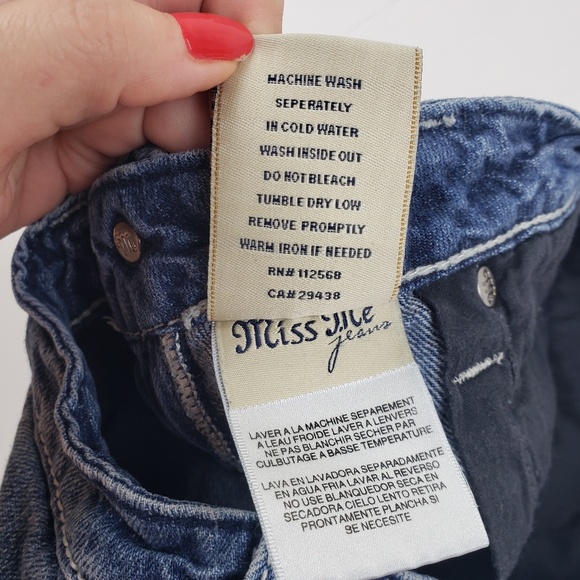 Miss Me I Denim Shorts - Picture 2 of 5